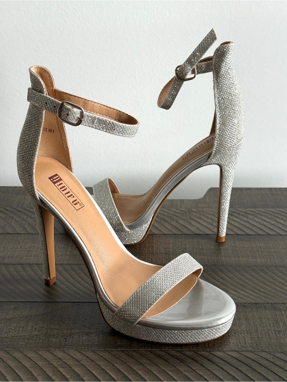 IDIFU Silver Glitter Stiletto Platform Heels Size 8